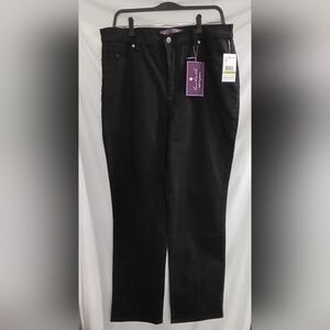 Gloria Vanderbilt Amanda Black Jeans Supreme Stretch Women's Size 14 Average